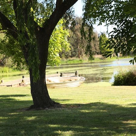 Little Lake Cottage Nyora Exterior foto