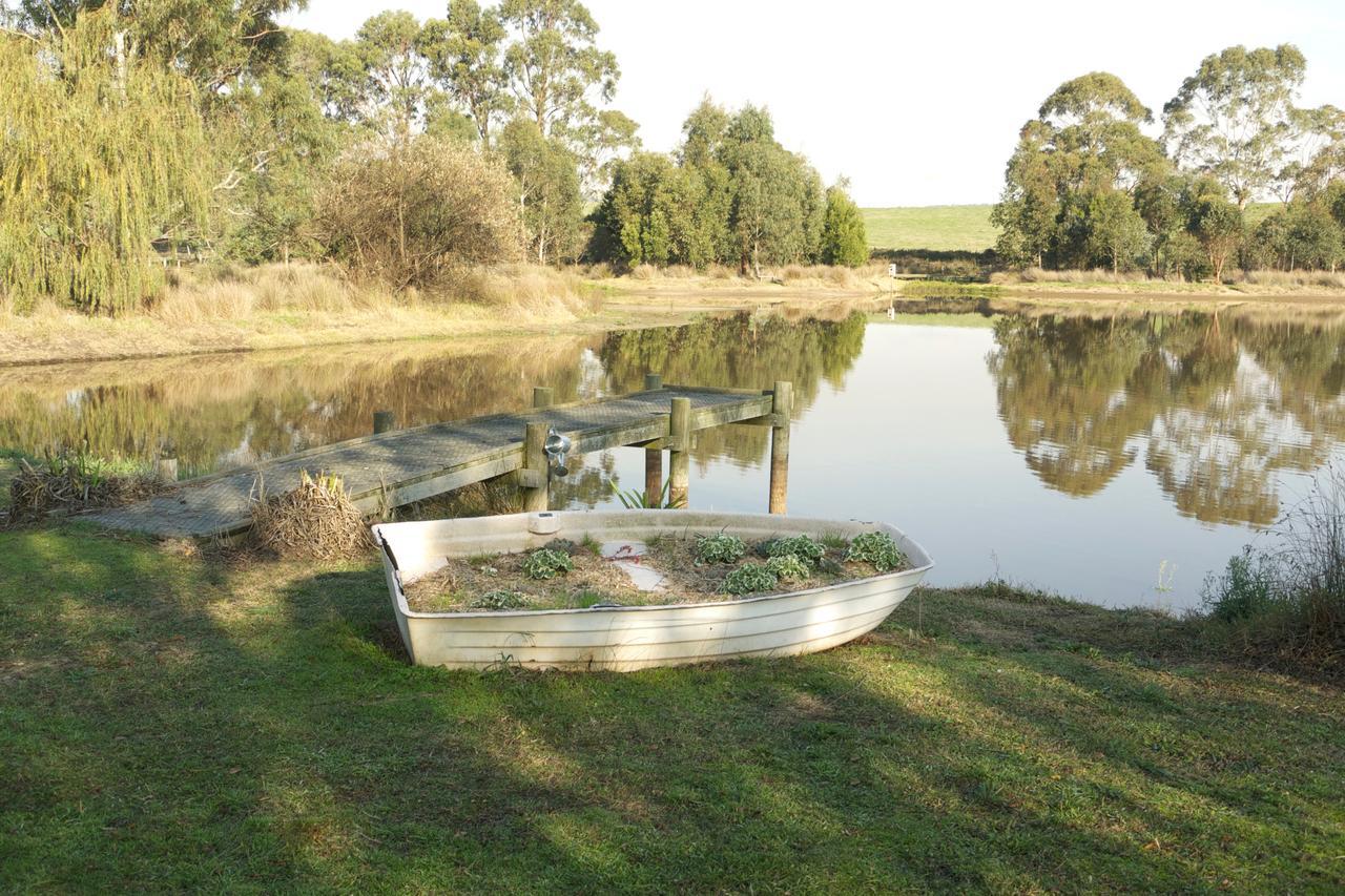Little Lake Cottage Nyora Exterior foto