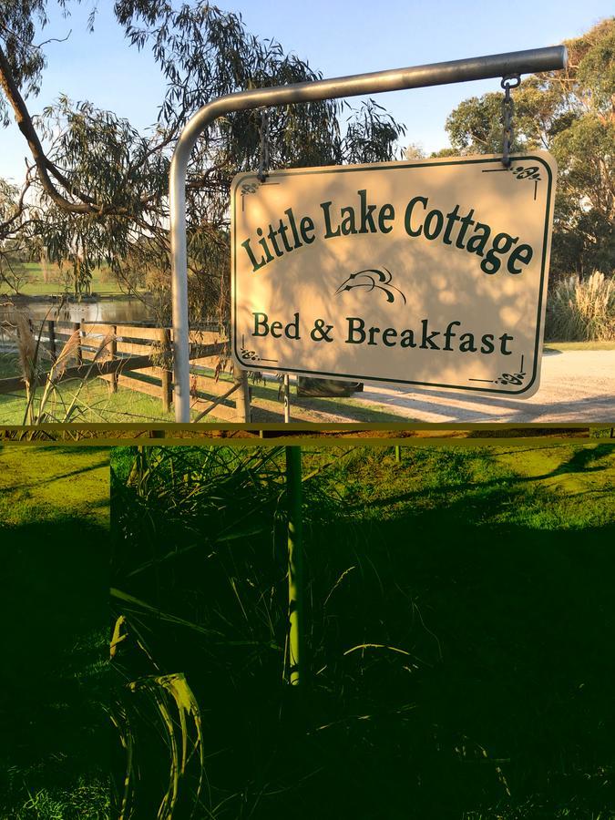Little Lake Cottage Nyora Exterior foto