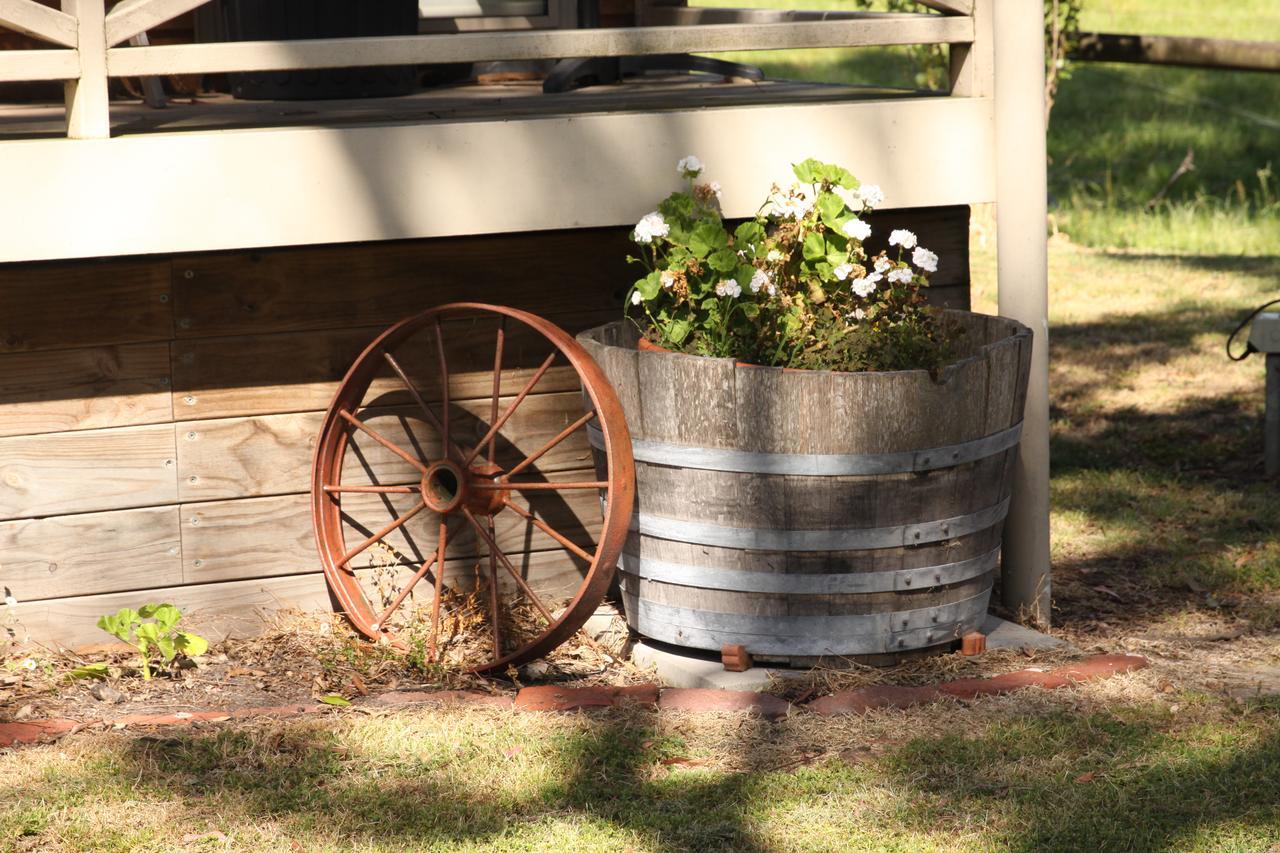 Little Lake Cottage Nyora Exterior foto