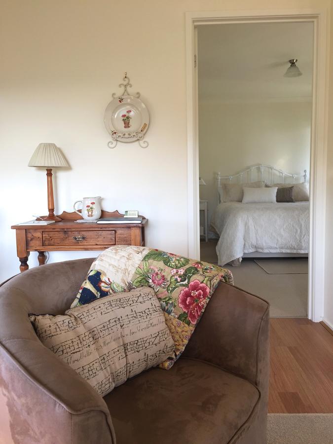 Little Lake Cottage Nyora Exterior foto